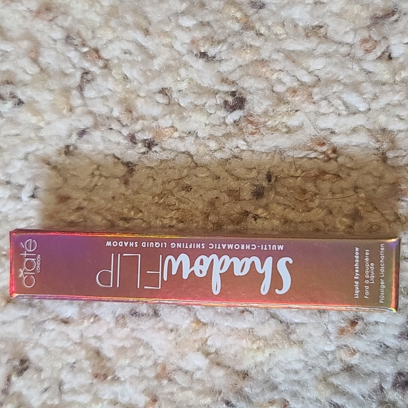 Ciate Other - Ciate Shadow Flip multi-chromatic liquid shadow in Ember